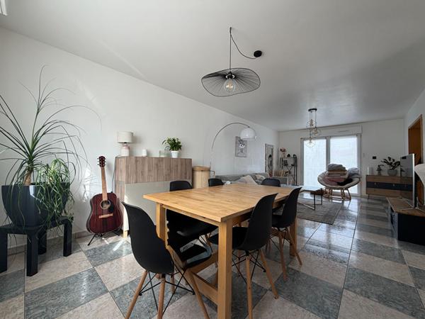 Maison - 5 pièces - 93 m²