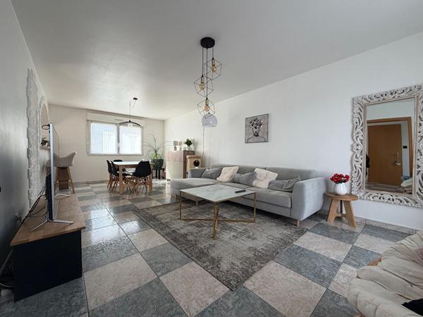 Maison - 5 pièces - 93 m²