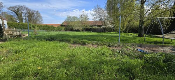 Bruay-la-Buissière (62700) Superbe plain pied d'environ 190 m² habitable sur plus de 2400 m² de terrain