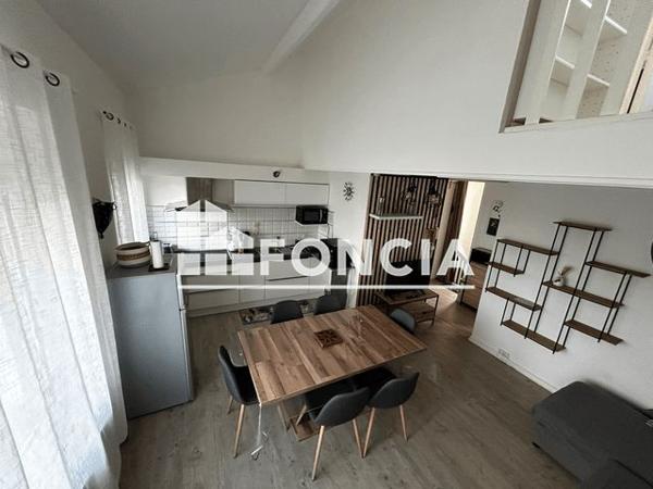 Location Appartement 3 pièces 49 m² - 39 AVENUE DE LA LIBERATION Royan 17200