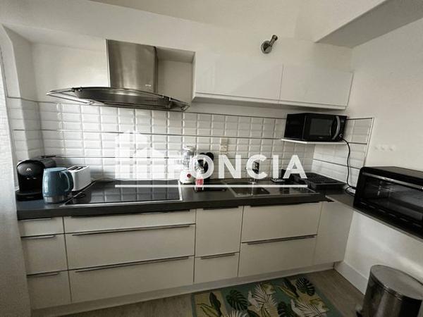 Location Appartement 3 pièces 49 m² - 39 AVENUE DE LA LIBERATION Royan 17200