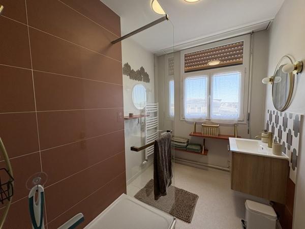 Appartement à vendre |  Châteauroux |  4 pièces | 102 m²