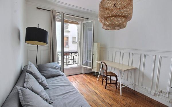 Appartement à louer    1 pièce • 27,14 m2 Paris 7