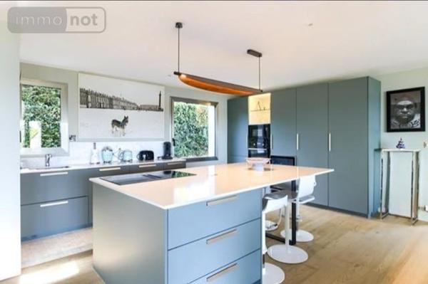 Maison à vendre à Baden dans le Morbihan (56870), ref : 49013-2070