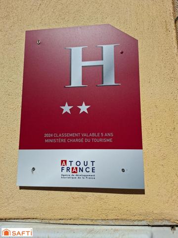 Un hôtel de charme  idéalement situé, alliant élégance, caractère et univers décoratifs uniques, à proximité du canal des deux mers