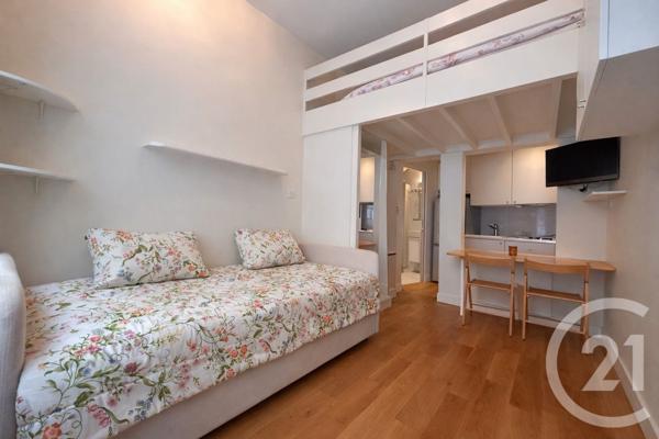 Appartement F1 à vendre  1 pièce - 15,75 m2 PARIS - 75008