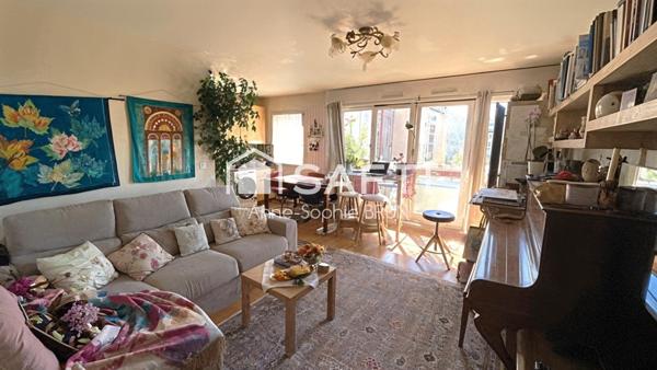 Colombes centre, grand 3 pièces, lumineux, balcon, cave, parking