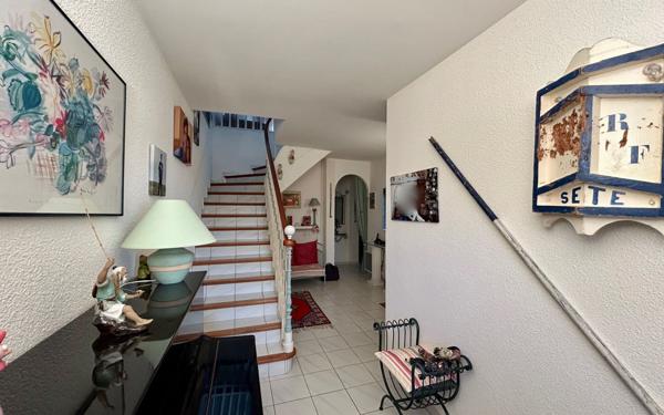 Maison à vendre    5 pièces • 172 m2 Sète