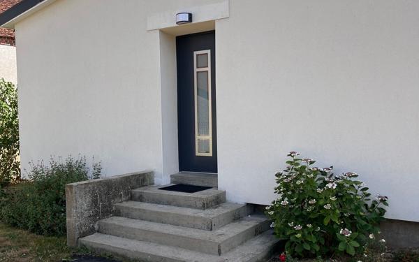 Maison à vendre    3 pièces • 96 m2 Saint-Denis-en-Val