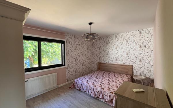 Maison à vendre    3 pièces • 96 m2 Saint-Denis-en-Val