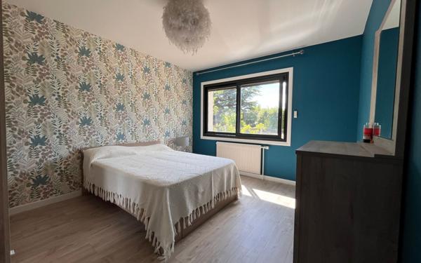 Maison à vendre    3 pièces • 96 m2 Saint-Denis-en-Val