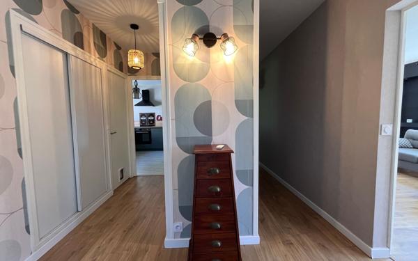 Maison à vendre    3 pièces • 96 m2 Saint-Denis-en-Val