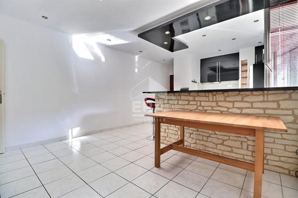 Appartement Aubervilliers 3 pièce(s) 53.18 m2