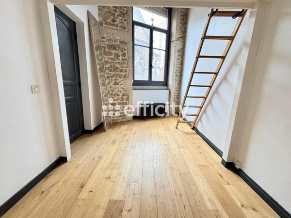 Appartement 2 pièces - 45 m² Exclusivité efficity