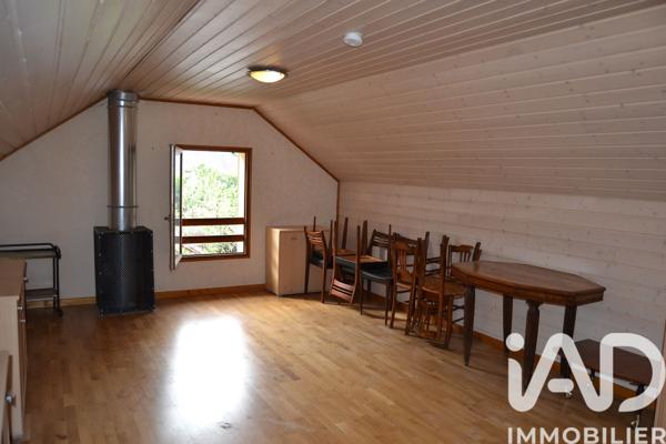 Maison à vendre 5 pièces 90 m² Sainte-Marie-de-Cuines
