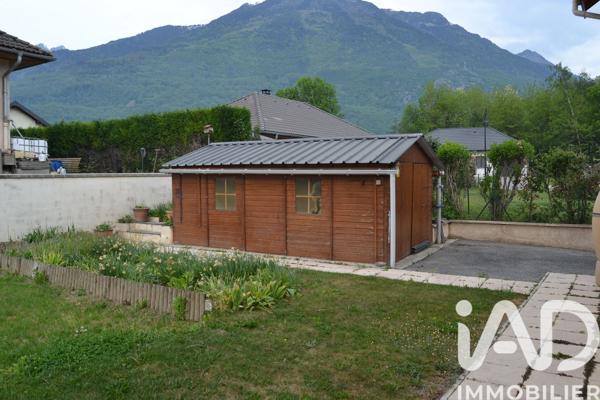 Maison à vendre 5 pièces 90 m² Sainte-Marie-de-Cuines