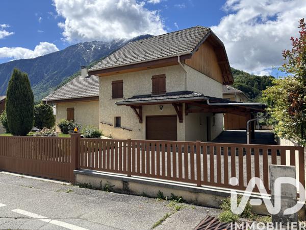 Maison à vendre 5 pièces 90 m² Sainte-Marie-de-Cuines