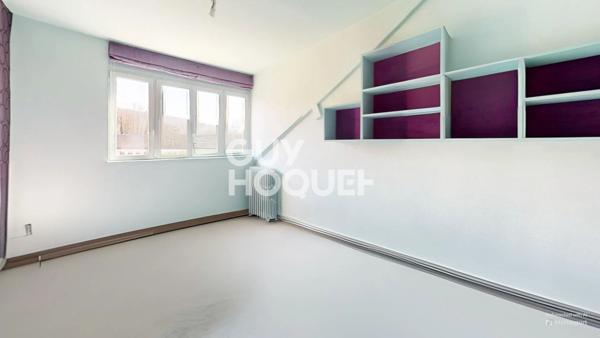 Élégante Maison Bourgeoise à Malaunay, Vue sur la Rivière