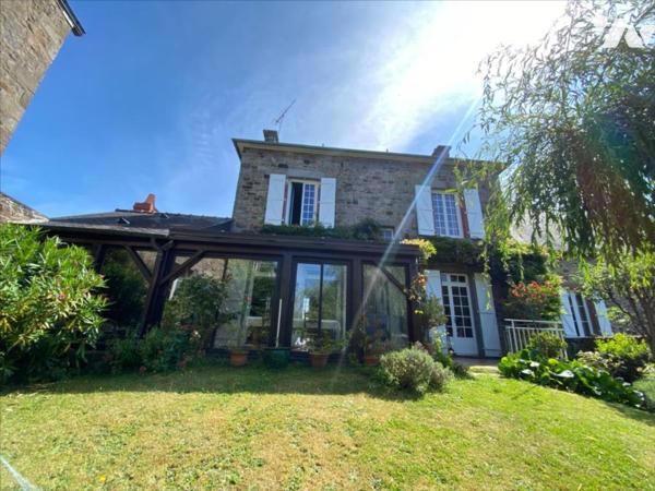 MAISON INDIVIDUELLE CENTRE VILLE DOL DE BRETAGNE