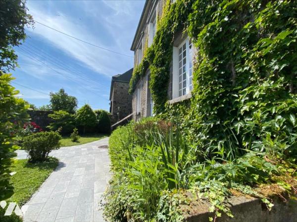 MAISON INDIVIDUELLE CENTRE VILLE DOL DE BRETAGNE