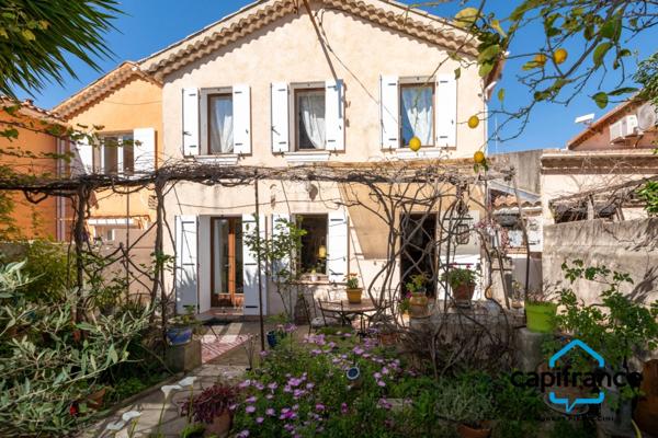 Maison individuelle mitoyenne de 75 m2 prêt à vivre Expo Sud terrain 235m2 Garage.