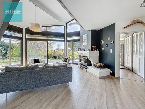 Maison d'architecte à vendre Montgiscard 180 m2, 31450