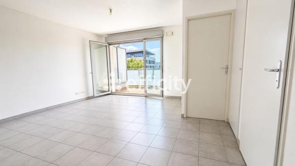 Appartement
         2 pièces
        - 38 m² Exclusivité 119 900 € *