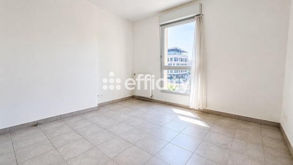 Appartement
         2 pièces
        - 38 m² Exclusivité 119 900 € *