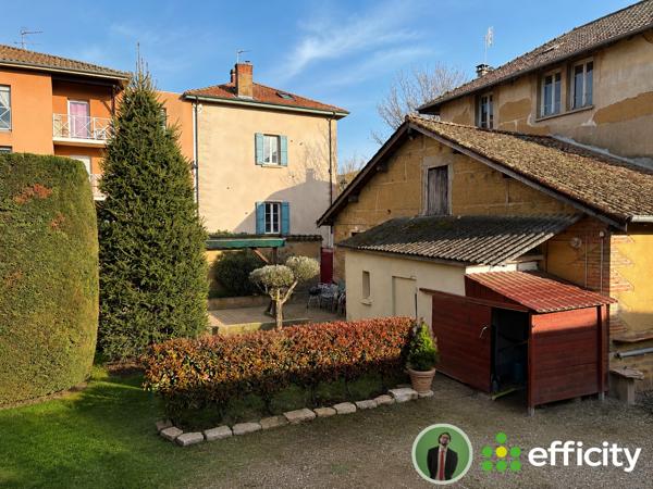 Fonds De Commerce
        
        - 93 m² Exclusivité 66 000 € *