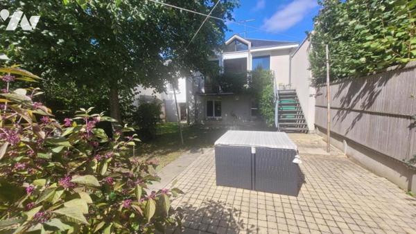 PROCHE GARE-PAVILLON DE TYPE 7-REF:VDL2258