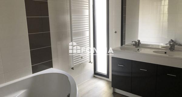 Location Maison 5 pièces 102.14 m² - Saint-étienne 42100