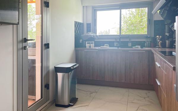 Appartement à vendre    3 pièces • 60 m2 Hyères