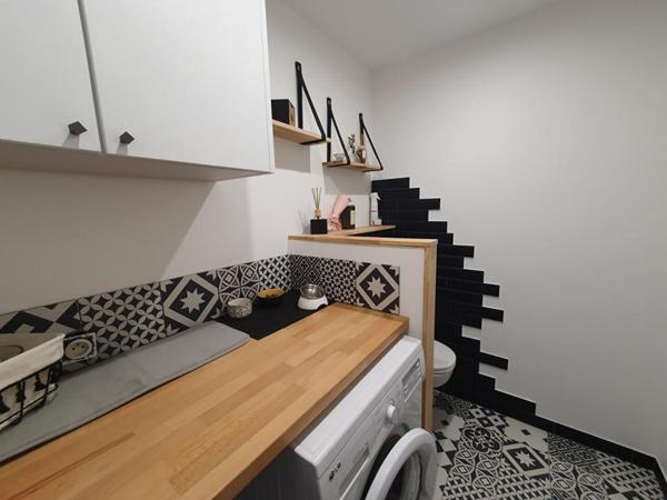 Rare sur le marché, Maison de caractère avec dépendances