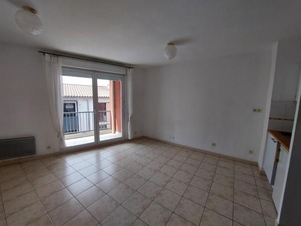 Appartement · Location Nimes (30000) 2 pièces · 37m²