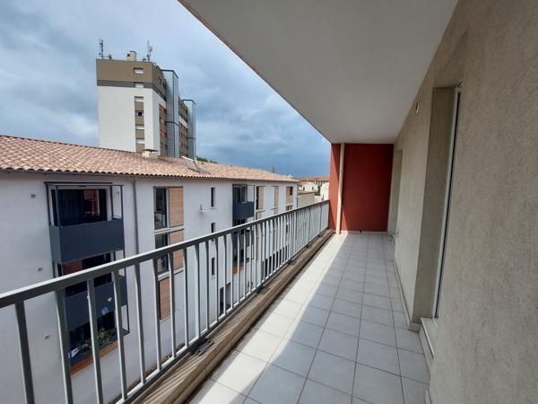 Appartement · Location Nimes (30000) 2 pièces · 37m²