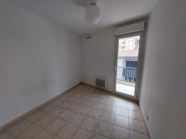Appartement · Location Nimes (30000) 2 pièces · 37m²