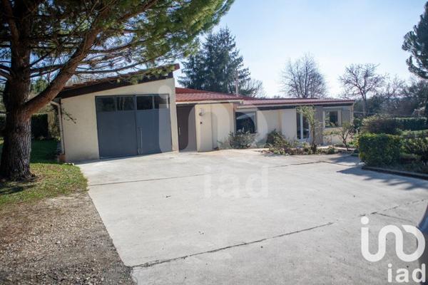 Maison 5 pièces de 135 m² à Grisy-Suisnes (77166)