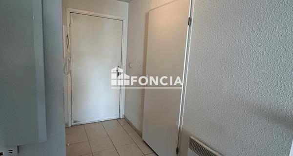 Location Appartement 2 pièces 39.38 m² - Bagnols-sur-cèze 30200