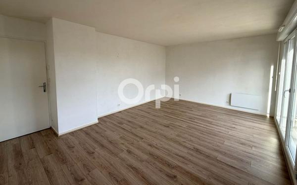 Appartement à vendre    3 pièces • 71,04 m2 Margny-lès-Compiègne