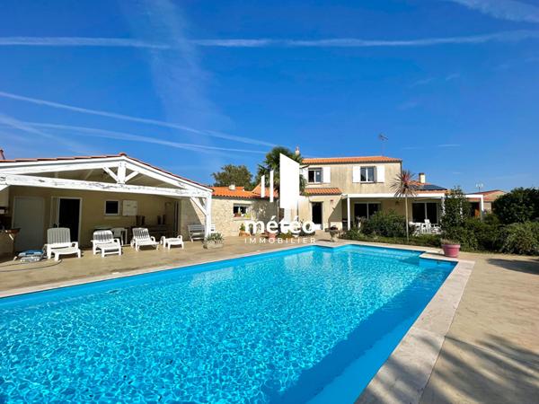 Charmante propriété au calme – Centre-ville de Luçon