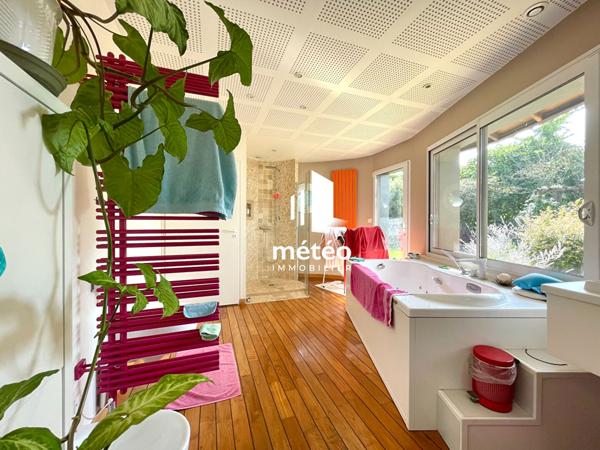 Charmante propriété au calme – Centre-ville de Luçon