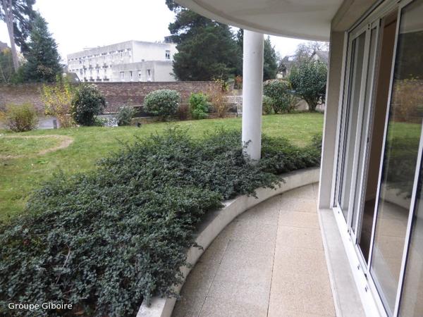 Appartement T2 à louer - 49 m² (réf : 565252)