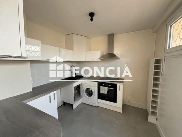 Location Appartement 4 pièces 69.09 m² - Sainte Foy Les Lyon 69110