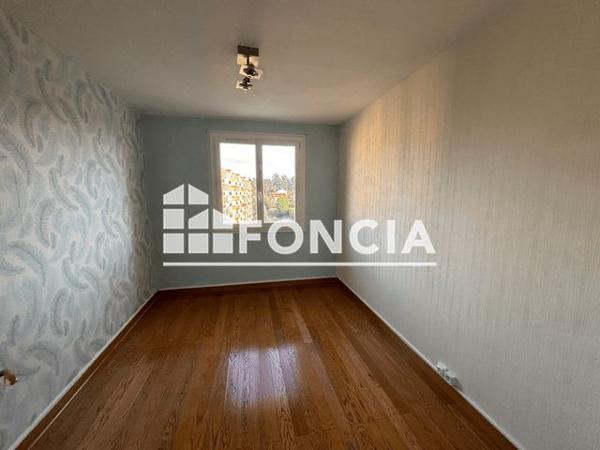 Location Appartement 4 pièces 69.09 m² - Sainte Foy Les Lyon 69110