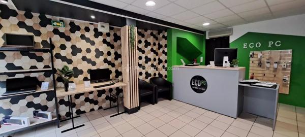 Location Local commercial 3 pièces à Carmaux