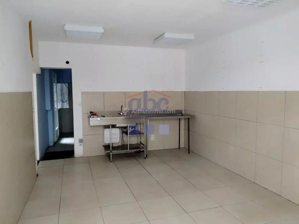 Location Local commercial 3 pièces à Carmaux