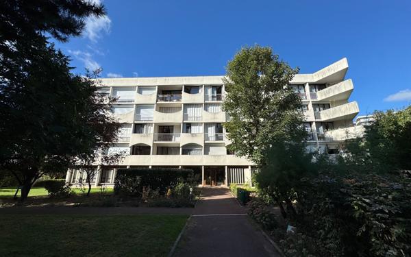 Appartement à vendre    3 pièces • 62,47 m2 Chelles