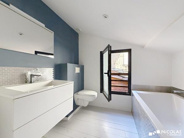Loft contemporain avec terrasse, patio et garage – Bordeaux Saint-Nicolas