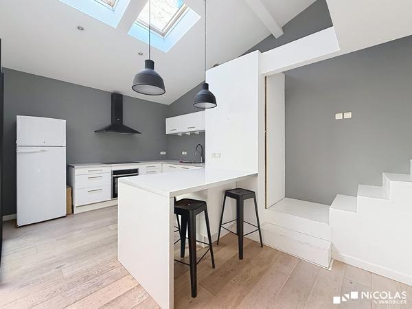 Loft contemporain avec terrasse, patio et garage – Bordeaux Saint-Nicolas