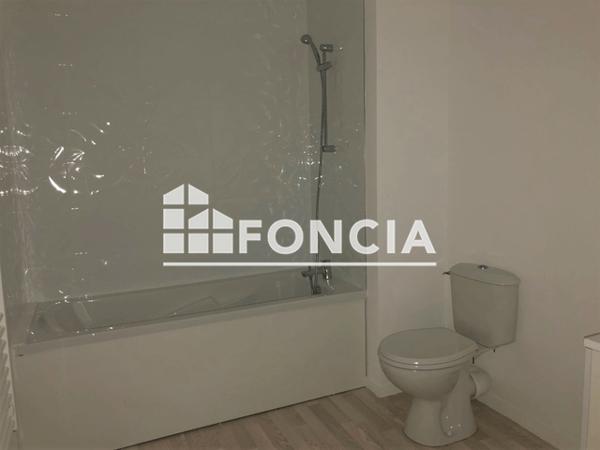 Location Appartement 2 pièces 44.7 m² - 210 RUE DU CDT GEORGES LEDRU Canteleu 76380